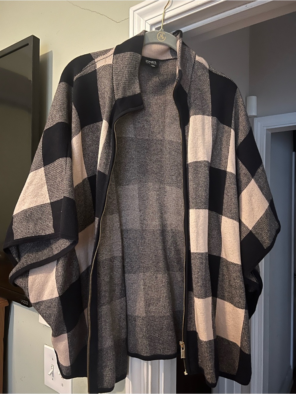 Jones New York Navy blue and Beige Plaid Zip-Front Poncho Jacket